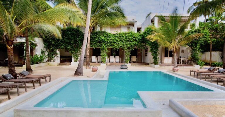 Uzuri Boutique Hotel