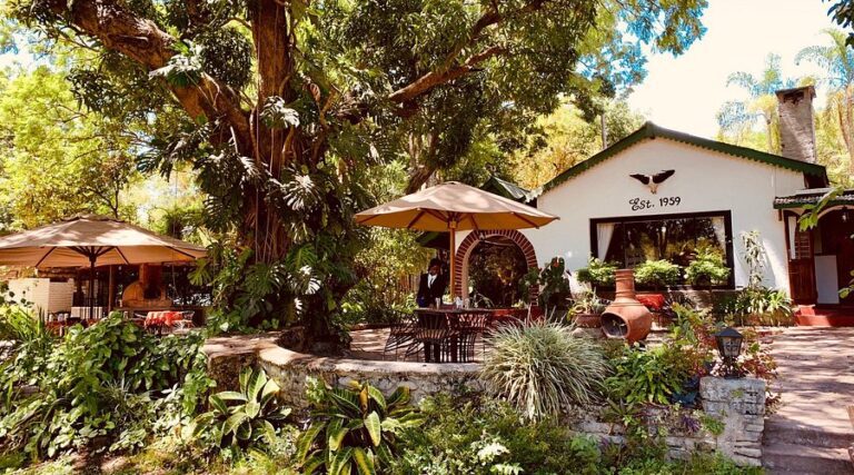 Mount Meru Game Lodge