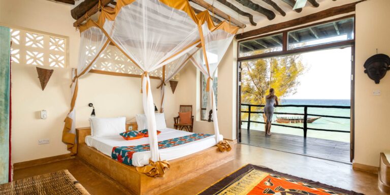 Sunshine Marine Lodge